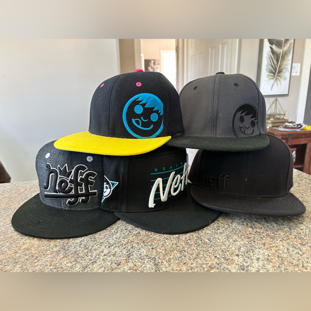 Set of 5 BRAND NEW W TAGS Neff hats